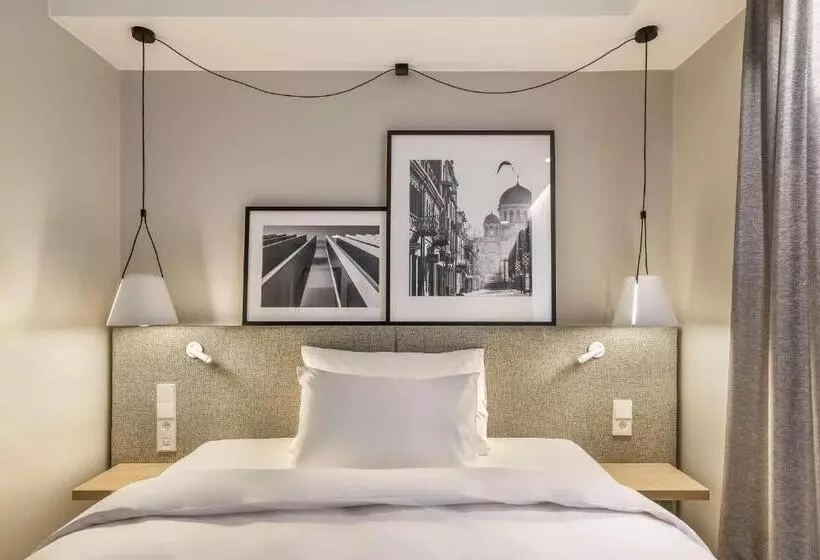 اتاق استاندارد یک نفره, Radisson Hotel Kaunas