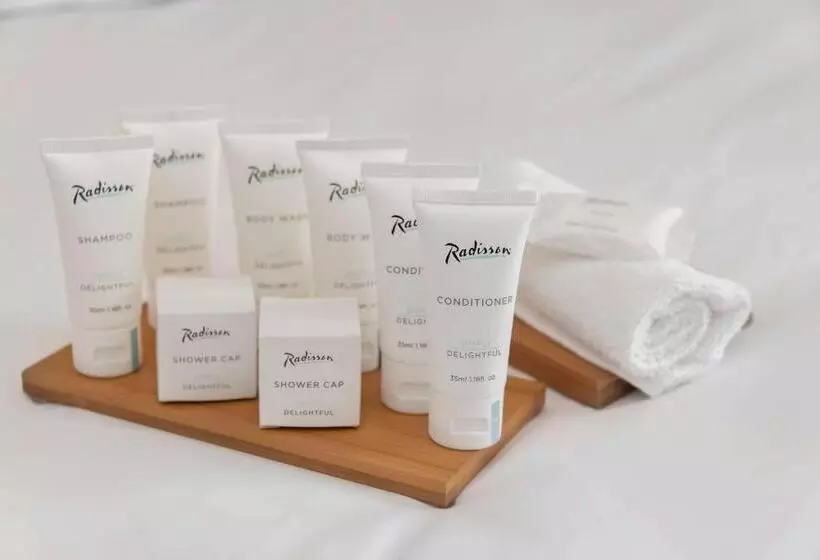 سوییت جونیور, Radisson Hotel Kaunas
