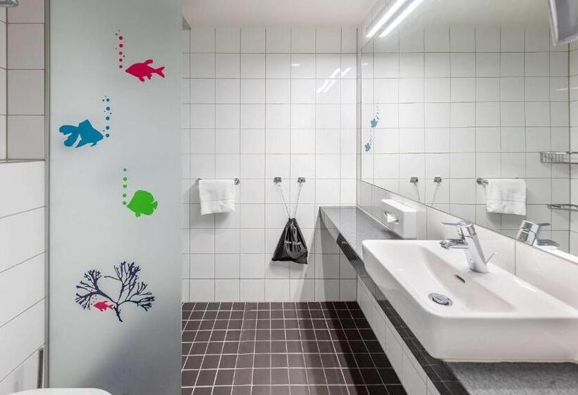 家庭间, Radisson Hotel Kaunas