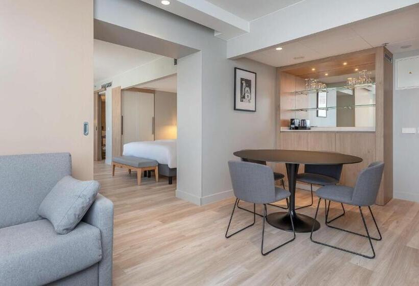 سوییت, Radisson Hotel Kaunas