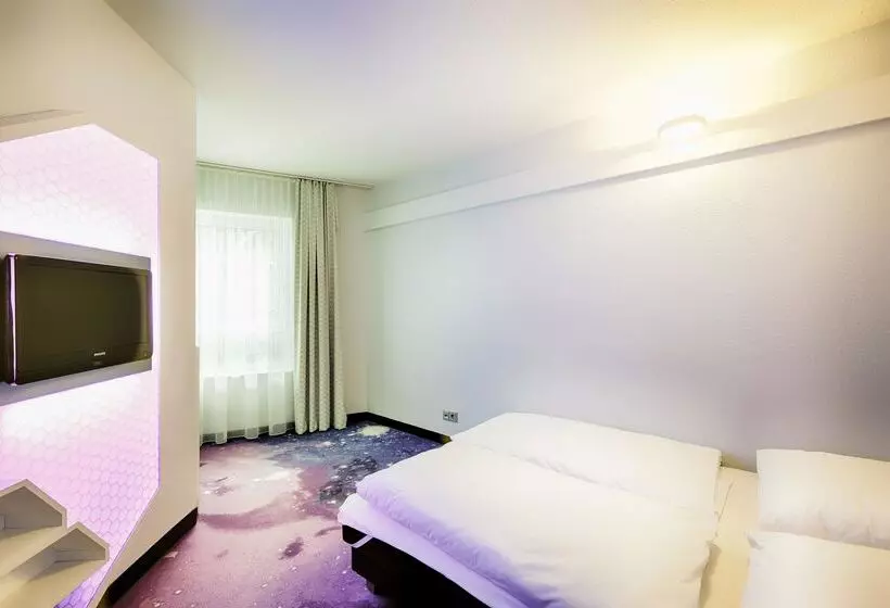اتاق خانوادگی, B&b Hotel Bremen Altstadt