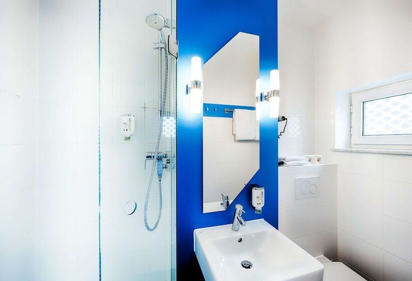 اتاق استاندارد, B&b Hotel Bremen Altstadt