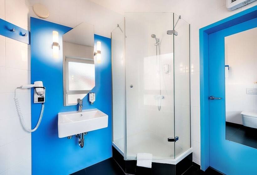 اتاق استاندارد, B&b Hotel Bremen Altstadt