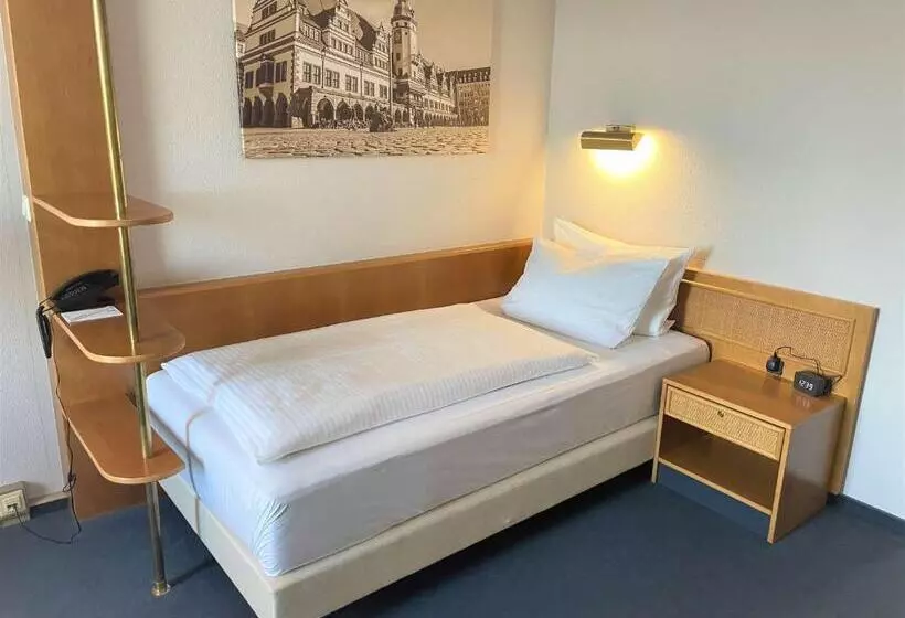 Standard Yhden Hengen Huone, Best Western Parkhotel Brehna-Halle