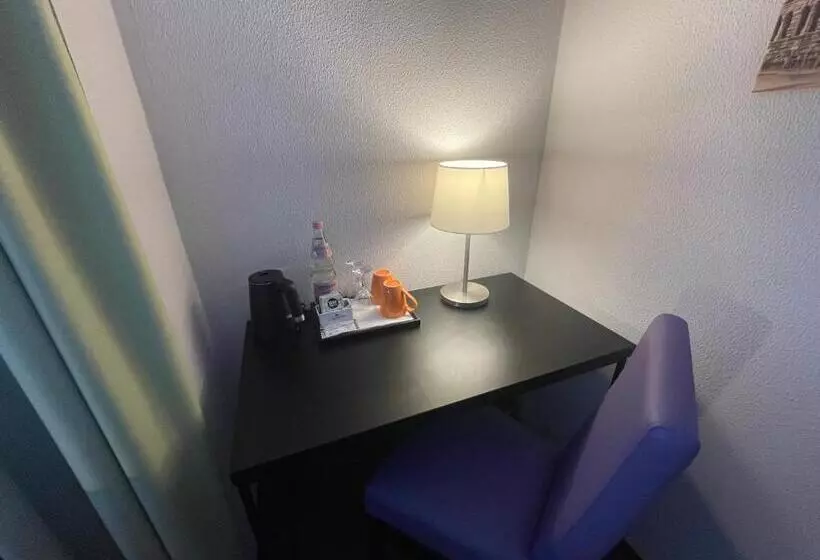 Standard Kolmen Hengen Huone, Best Western Parkhotel Brehna-Halle