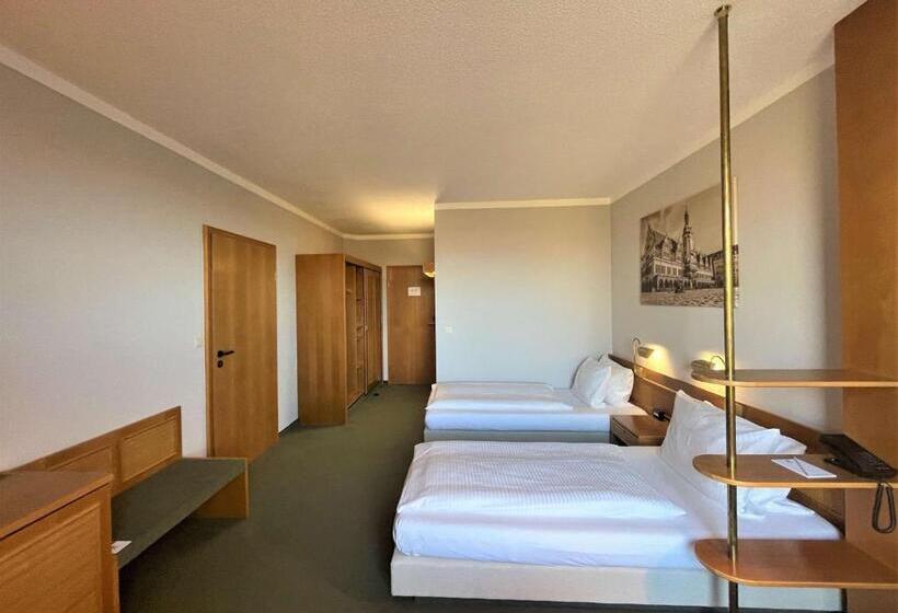 חדר סטנדרט לשלושה, Best Western Parkhotel Brehna-Halle