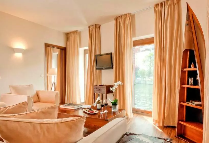 Suite, Ameron Hotel Abion Spreebogen Berlin