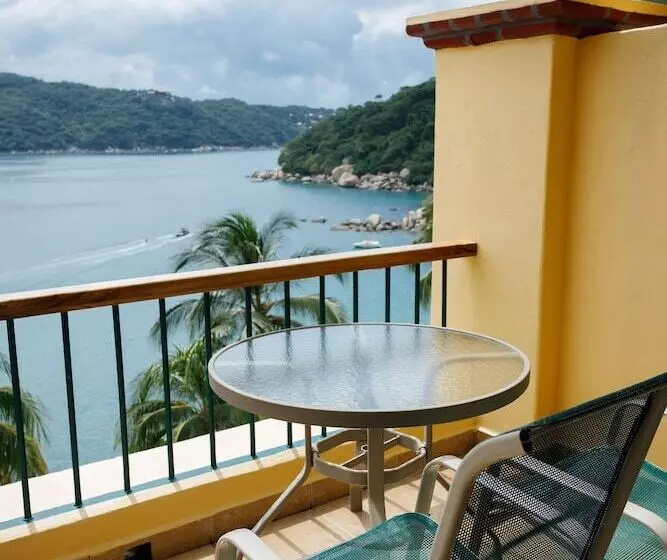 اتاق لوکس با تخت بزرگ, Camino Real Acapulco Diamante