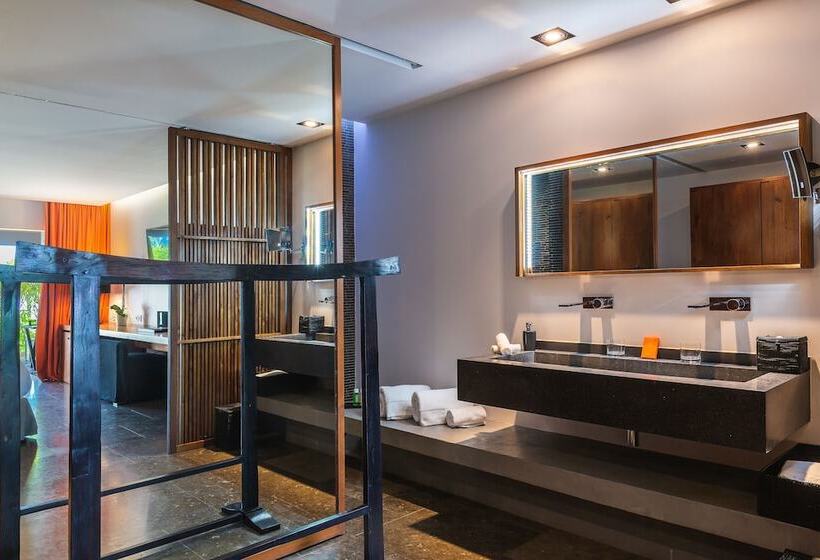 اتاق استاندارد با تراس, Christopher Saint Barth