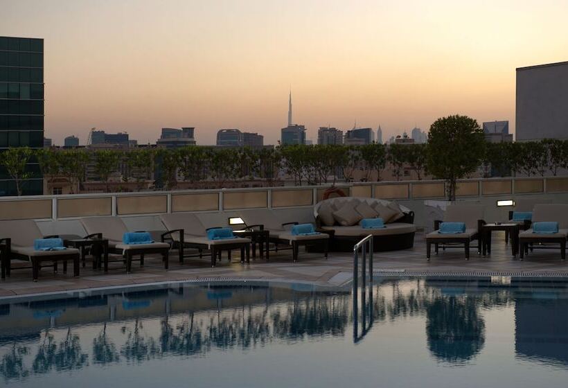 سوییت جونیور, Crowne Plaza Dubai Deira, An Ihg