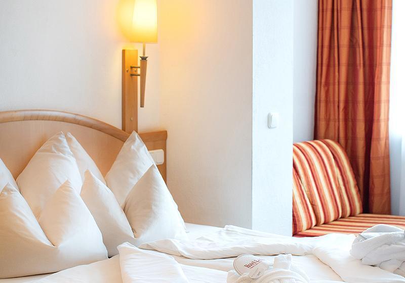 高级大房间, Der Schutthof