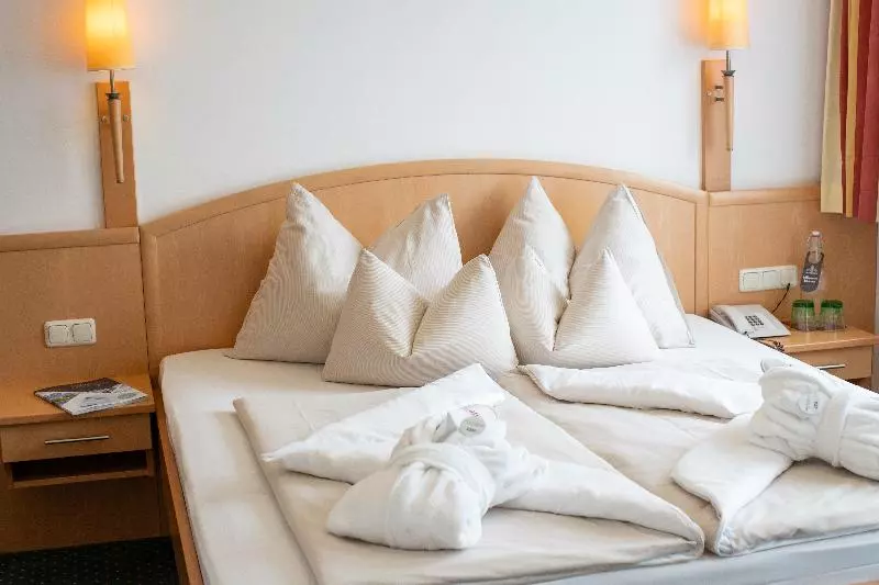 スーペリアールーム, Der Schutthof