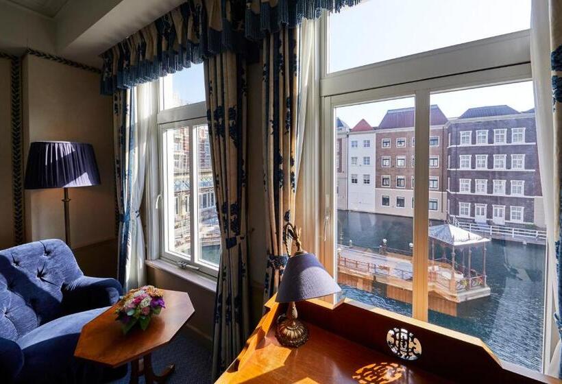 اتاق لوکس, Europe Huis Ten Bosch