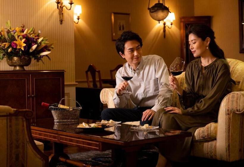 سوئیت رویال, Europe Huis Ten Bosch