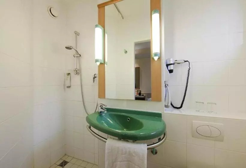 اتاق استاندارد با تخت بزرگ, Ibis Bamberg Altstadt