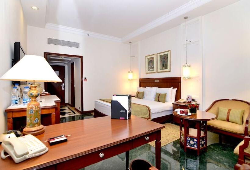 标准间带游泳池, Itc Rajputana, A Luxury Collection Hotel, Jaipur