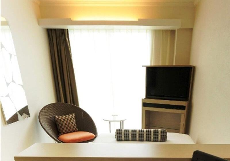 חדר אקונומי, Laguna Garden