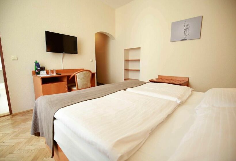 エコノミールーム, Merkur   Czech Leading Hotels