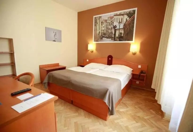 اتاق اکونومی, Merkur   Czech Leading Hotels