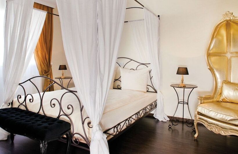 스위트, Victor S Residenz Hotel Saarlouis