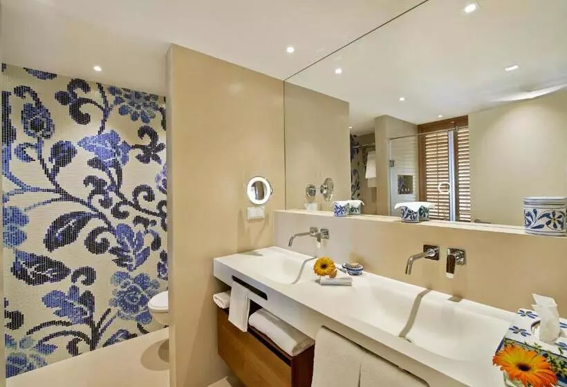 اتاق لوکس, Vila Vita Parc
