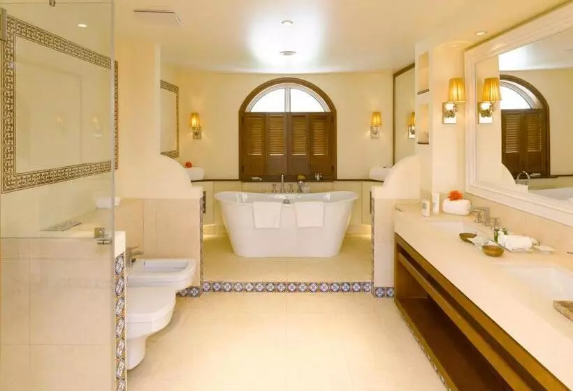 سوئیت پریمیوم, Vila Vita Parc