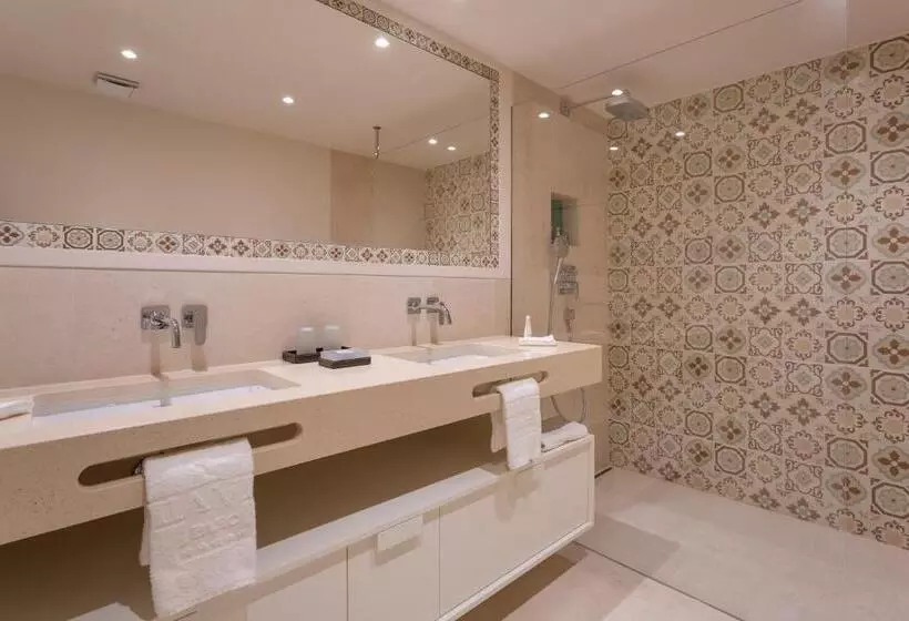 استودیوی استاندارد, Vila Vita Parc