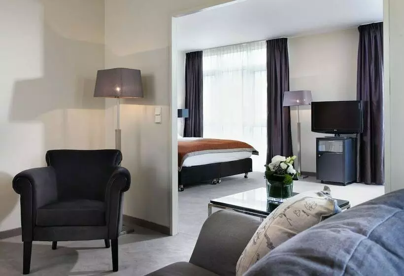 سوییت جونیور, Wyndham Hannover Atrium
