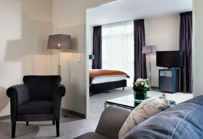 سوییت جونیور, Wyndham Hannover Atrium