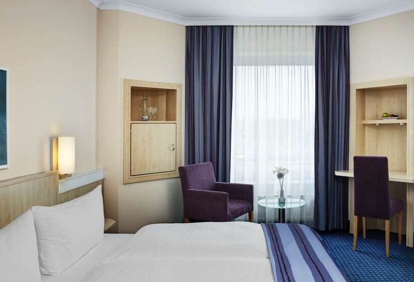 Номер Стандарт, Intercityhotel Kiel