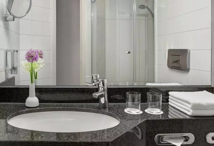 اتاق کلاس بیزنس, Intercityhotel Kiel