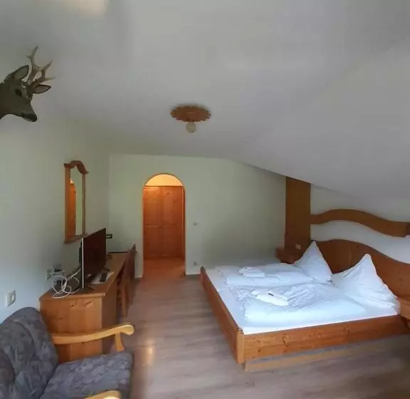 スタンダードルーム, Gasthof Und Hotel Maria Gern