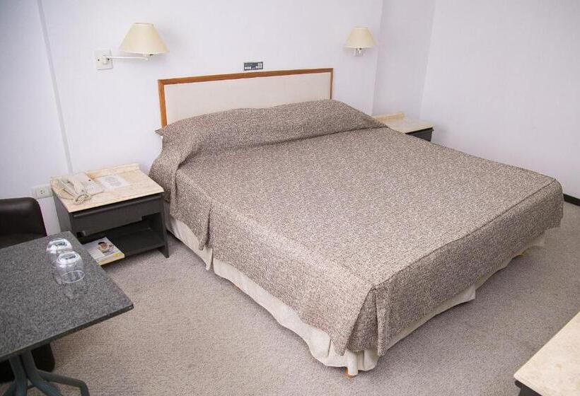 스탠다드 룸, Alkazar