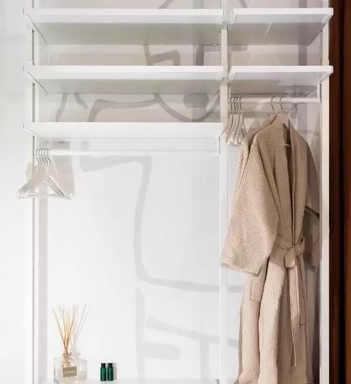 مجموعه ویستا شهر, Art Hotel Tartini