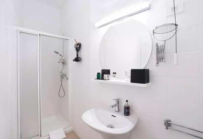 Comfort room with city view, Art Hotel Tartini