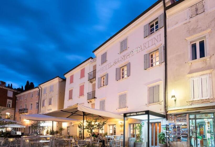 اتاق استاندارد یک نفره, Art Hotel Tartini