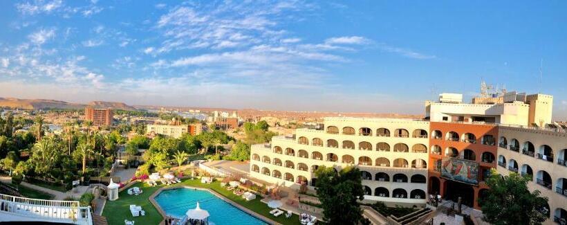 اتاق استاندارد با چشم‌انداز استخر, Basma Hotel Aswan