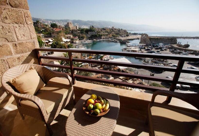 سوییت اجرایی, Byblos Sur Mer