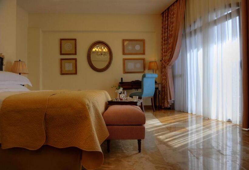 جناح إدارى, Byblos Sur Mer