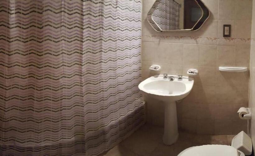 스탠다드 트리플 룸, Crystal