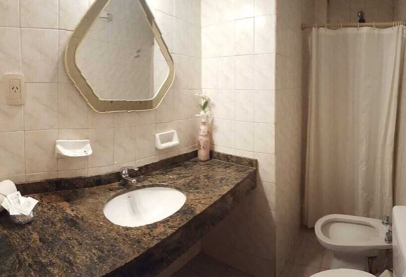 트리플 클래식 룸, Crystal