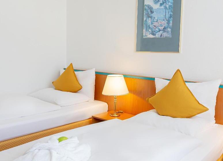 Номер Комфорт, Dorint Hotel Leipzig