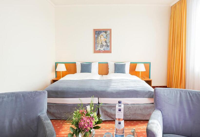 Номер Стандарт, Dorint Hotel Leipzig
