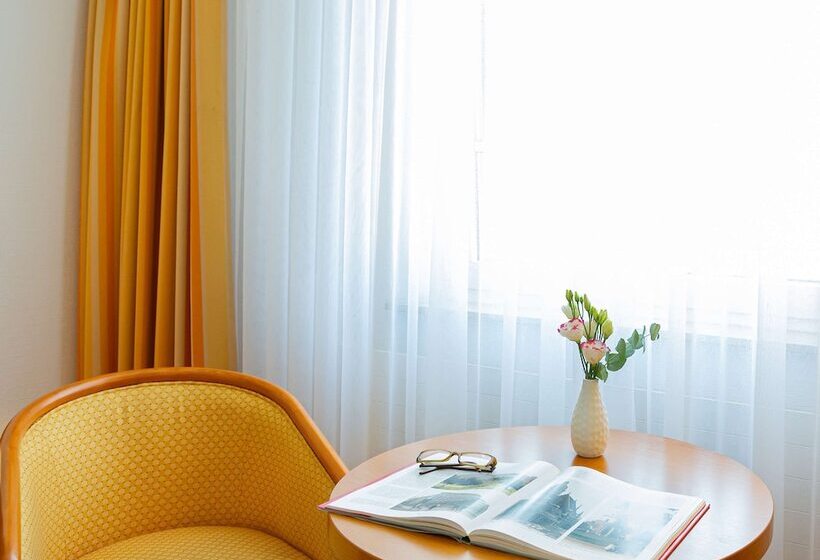 Номер Комфорт, Dorint Hotel Leipzig