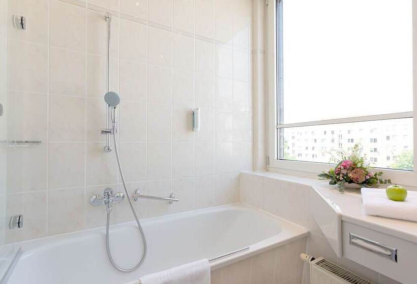 Полулюкс, Dorint Hotel Leipzig
