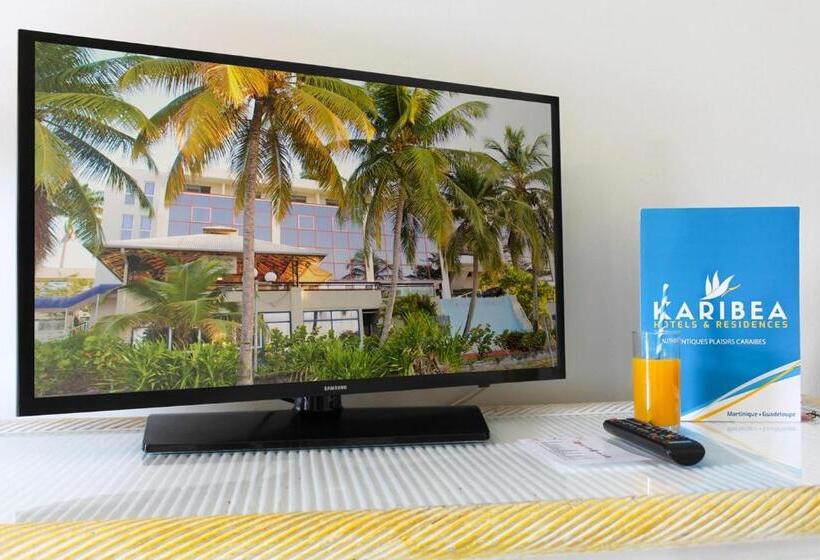 اتاق استاندارد, Karibea Squash