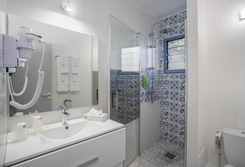 اتاق استاندارد با چشمانداز دریا, Karibea Squash