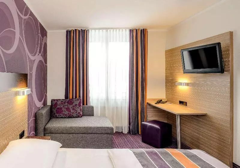 اتاق استاندارد با تخت دو نفره بزرگ, Mercure Hotel Stuttgart Gerlingen