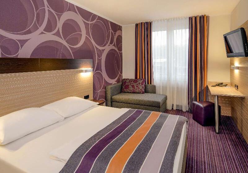 חדר סטנדרט עם מיטת קווין, Mercure Hotel Stuttgart Gerlingen