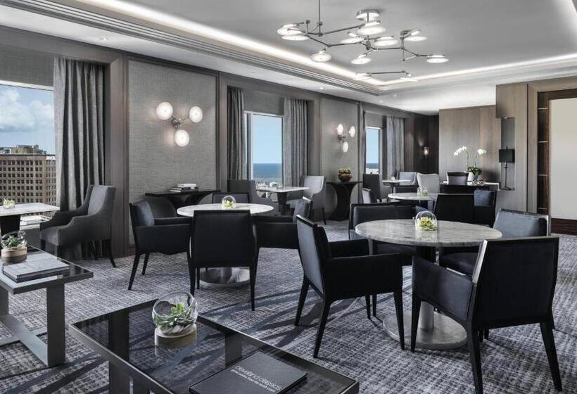 클럽 룸 킹침대, The Ritzcarlton, Cleveland